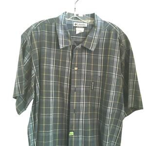 Columbia casual shirt men's size XL blue plaid